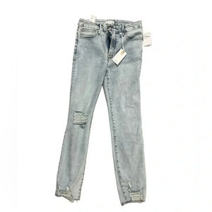 Good American Jeans 8/29